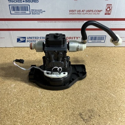 MILWAUKEE M18 REPUESTO BOMBA MOCHILA PULVERIZADOR TANQUE INTERRUPTOR 2820-20PS BOMBA SOLAMENTE Foto 1 de 4