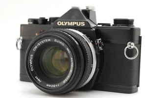 [EXC+5] Olympus OM-1 schwarze Spiegelreflexkamera + Zuiko MC 50 mm Auto-S f/1.8 Objektiv JAPAN - Bild 1 von 12