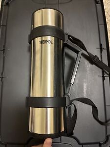 64 oz Stainless Steel Vacuum Portable Insulated Travel Bottle Nippon Sanso