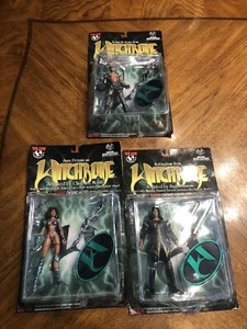 3 Witchblade Figuren von Top Cow - Bild 1 von 11