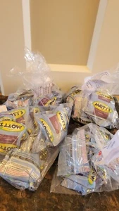 55( Fifty five ) 0.8 oz each Packs Of MOTT'S Fruit Flavored Snacks,Berry flavors - Picture 1 of 5