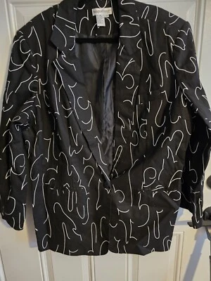 J.R.T. Chaqueta Blazer by NEWPORT NEWS Estampado Modernista Blanco y Negro - Talla 22W Foto 1 de 4