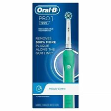 Oral-B Pro 1000 CrossAction Rechargeable Electric Toothbrush - Green