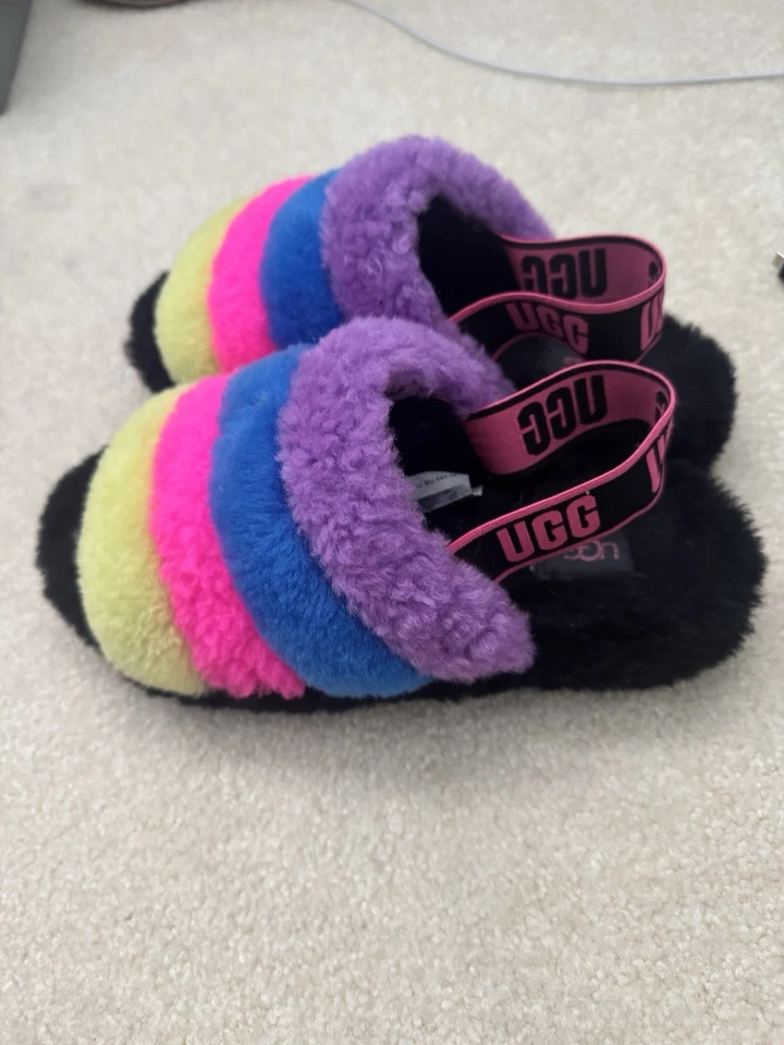 Zapatilla UGG II Talla 7 Foto 1 de 2