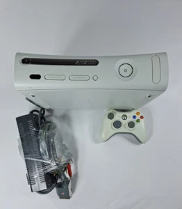 Xbox 360 Weiß HDMI System Power Block Und Cinch Anschlüsse 1 Controller Funktioniert Top - Bild 1 von 16