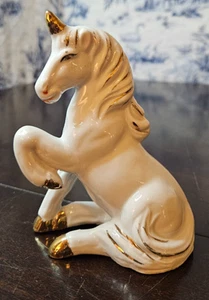 Beautiful Vintage MCM Unicorn Figurine, Gold Detailing, Porcelain, 1980s Era - Picture 1 of 7