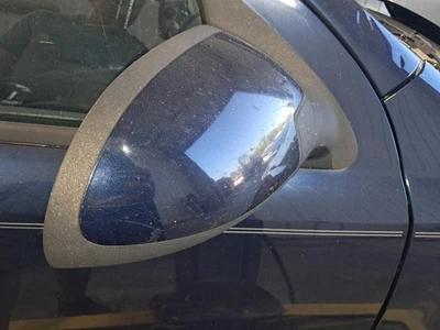 Espejo retrovisor derecho usado se adapta a: Chevrolet Cobalt Power 2008 carrocería color opcional DG7 CPE Foto 1 de 4