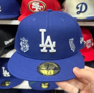 Dodgers New Era 59FIFTY eng anliegende Mütze mit Seitenaufnäher | mehrere Größen - Bild 1 von 2