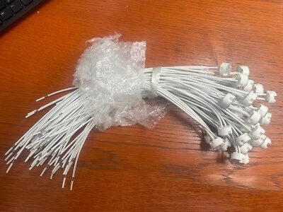 (4 pack) New Round Socket G4-GX5.3-GY6.35 Base With 12 Inch Leads Satco 90-1590 - Image 1 of 2