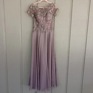 La Femme Mother Of Bride Gown Dress Size 8 In Dark Mauve Lace Bodice Chiffon - Picture 1 of 17