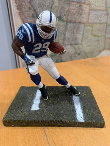2008 NFL Players Inc. JOSEPH ADDAI Indianapolis Colts Figure Statue Loose Cover
