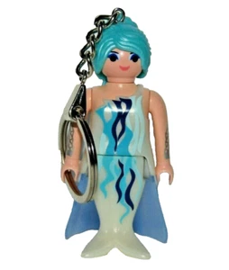 Playmobil Magic Queen Meerjungfrau mit blauem Umhang Schlüsselanhänger  - Bild 1 von 3