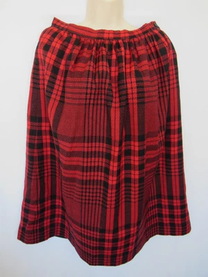 EVAN PICONE WOMANS 8 red black plaid weave worsted wool lined SKIRT - Image 1 of 4