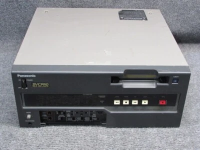 Grabadora de casete de video digital Panasonic modelo AJ-D640P/plaza de edición de VCR Foto 1 de 4