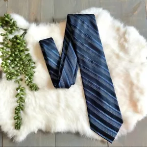 Corbata Calvin Klein 100 % seda azul blanco rayas - Imagen 1 de 6