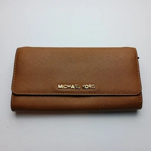 Michael Kors MK Crossgrain Leather Full Size Wallet - Picture 1 of 8