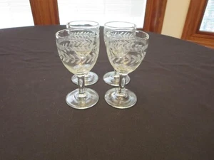 Set of 4 Anchor Hocking Laurel Leaf & Band Wine Glasses – AHC55 - Picture 1 of 5
