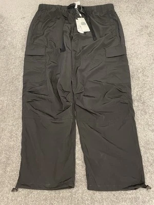 Lacoste Pants Mens XL Black Cargo Relaxed Fit Water Repellent NEW $180 - Image 1 of 4