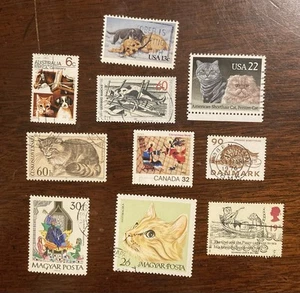 Lote de estampillas de gato de Estados Unidos y todo el mundo, 10 diseños diferentes, usadas - Imagen 1 de 1