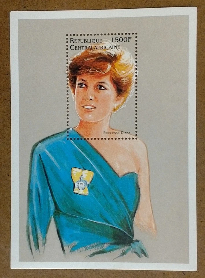 Hoja de estampillas de recuerdo de la princesa Diana de África Central 1997 MNH gema filatélica Foto 1 de 2