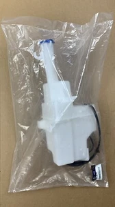 Genuine Windshield Water Reservoir 2018 to 2021 Kona Water Bottle Tank Motor Cap - Picture 1 of 6