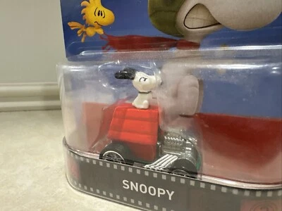 🏁 HOT WHEELS ENTRETENIMIENTO RETRO PREMIUM CULTURA POP PEANUTS SNOOPY 1/64 🏁 Foto 1 de 4