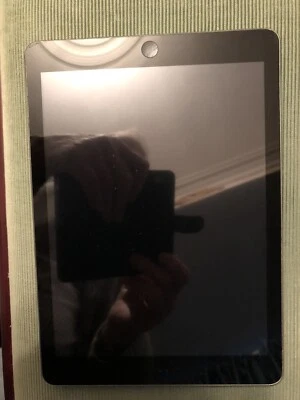 Apple iPad Air 32GB Storage Space Grey Wi-Fi Only 9.7in Screen Tablet - Fair - Image 1 of 2