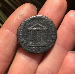 EMPERADOR TRAJANO ANTIGUO ROMANO AE como 107-111AD TEMPLO OCTASTYLE VENUS RIC575 8,9 g - Imagen 1 de 2