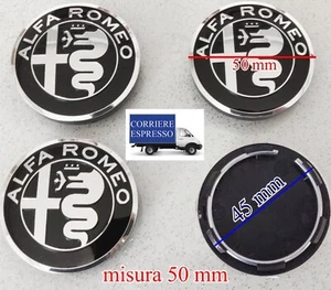 4 COPRIMOZZI ALFA ROMEO GIULIETTA MITO BRERA 147 TAPPI RUOTA NERO SILVER 50MM - Foto 1 di 3