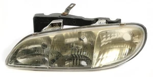Pontiac Grand AM 1996-1998 OEM luz delantera izquierda única lámpara número de pieza 16521577 - Imagen 1 de 4