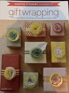Martha Stewart Handmade Gift Wrapping Tips & Tricks Paper Back Book - Picture 1 of 4
