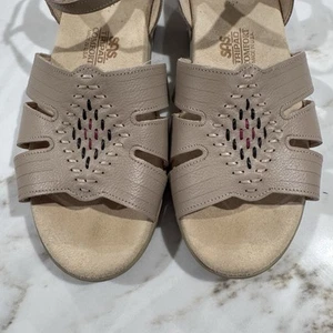 Sandalias para mujer SAS Huarache beige con correa al tobillo zapatos talla 9 M azteca usadas en excelente estado - Imagen 1 de 16