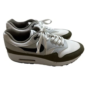 Nike Air Max 1 Herren Größe 10 Olivgrün Reinweiß Turnschuhe FD9082-102 - Bild 1 von 8