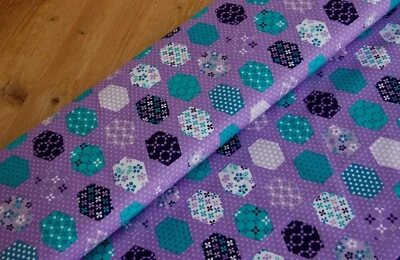 Dekostoff Baumwolle - Sechsecke Punkte lila - Meterware Stoff * 50 cm x 140 cm * - Bild 1 von 2
