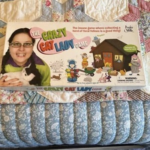 2013 Archie McPhee The CRAZY CAT LADY Board Game 100% Complete EUC - Picture 1 of 11