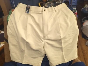 Mens Roundtree & Yorke 48 Tall Man Travel Smart Classic Fit Pleated Shorts Tan - Picture 1 of 7