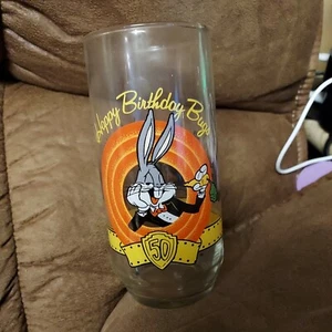 Vintage 1990 Happy Birthday 50th Anniversary Bugs Bunny Glass Looney Tunes WB ! - Picture 1 of 2