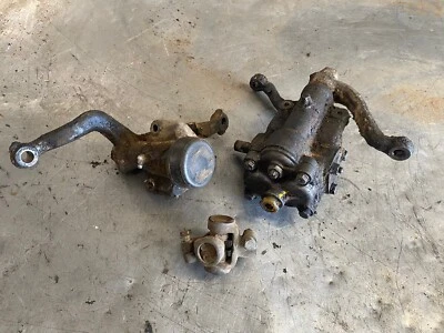 Datsun Roadster Steering Box & Idler 66 - 69 Worm Gear - Image 1 of 3