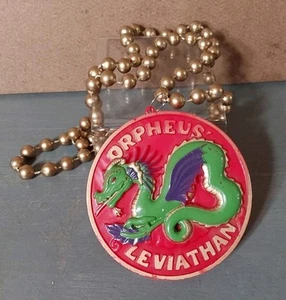 Collar Orfeo Leviatán Dragón Cuentas Mardi Gras Medallón Rojo - Imagen 1 de 1