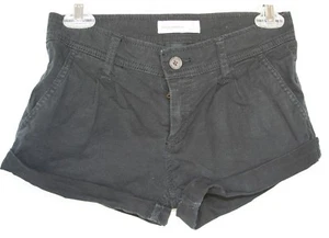 Pantalones cortos negros abercrombie niñas talla 10 puño enrollado, bolsillos delanteros (FUNCIONA PEQUEÑO) - Imagen 1 de 2