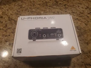 Behringer U-Phoria UM2 USB Audio Interface - Picture 1 of 4