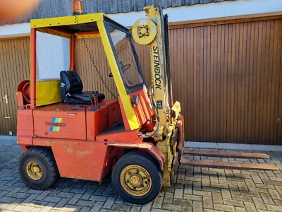 Steinbock Gabelstapler Schlachtobjekt - Bild 1 von 4