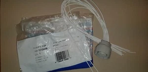 1993-2002 GM Automatic Transmission 4L60E/ 4L80E Transmission Connector (CONNECTOR CAR T)  - Picture 1 of 2