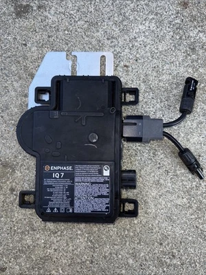 Microinversor solar Enphase 880-00874 IQ7 Grid Tie IQ7 Foto 1 de 2