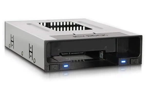 Tray-Less 2.5" and 3.5" SATA SSD/HDD Docking Enclosure for External 5.25" Dri... - Picture 1 of 6