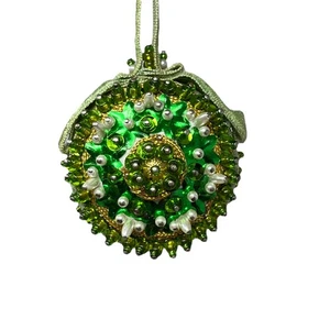 4359 Vintage Push Pin Bell Ornament Sequin Bead Small Handmade Green 2.5" - Picture 1 of 7