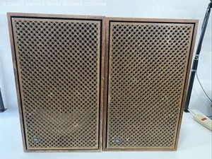Pair of Vintage JBL Lancer S99 Bookshelf Speakers - Tested - Picture 1 of 12