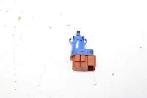 2015-2018 JEEP CHEROKEE LEFT DRIVER SIDE FLOOR BRAKE PEDAL STOP LAMP SWITCH OEM - Picture 1 of 8