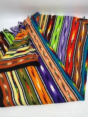 Hecho a mano multicolor tejido afgano/tiro 52x81 pulgadas con flecos Foto 1 de 4