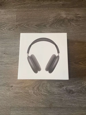 Apple AirPods Max - Midnight (SEALED) - Image 1 of 4